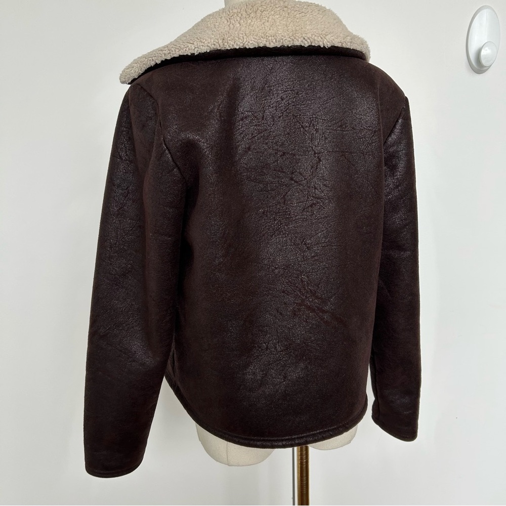 NOT AVAILABLE - Picture 6 of 14